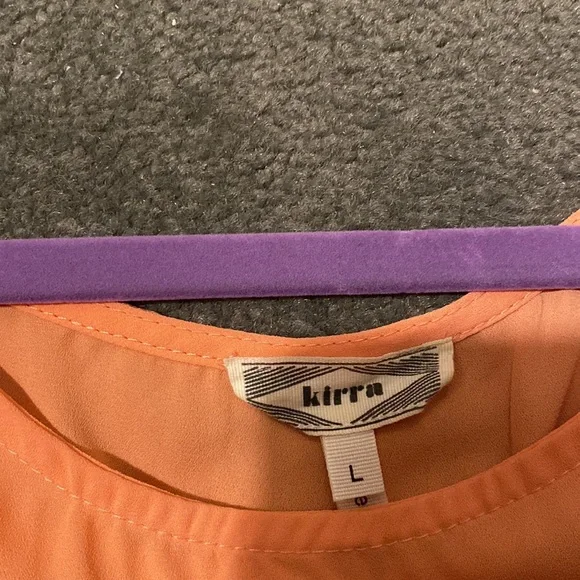 Kirra size L coral tank top in excellent condition - Picture 3 of 3